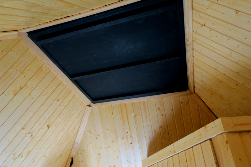 Casa piramidal en monte