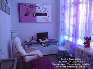 Rubén con Pirámide Hygia